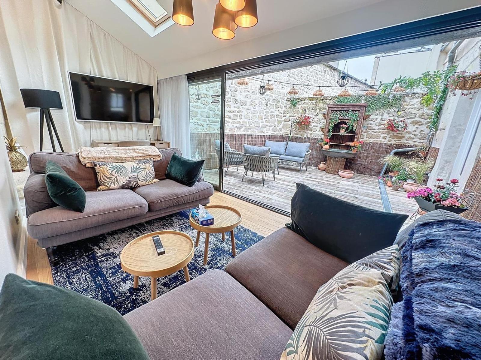 Suite Appart Place Versepuy Chantilly Exterior foto